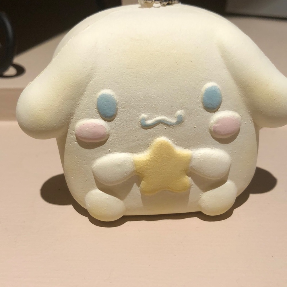 Cinnamoroll squishy